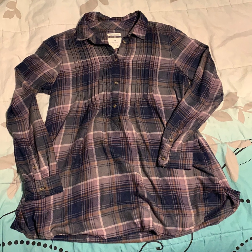 American Eagle purple plaid blouse. Size medium